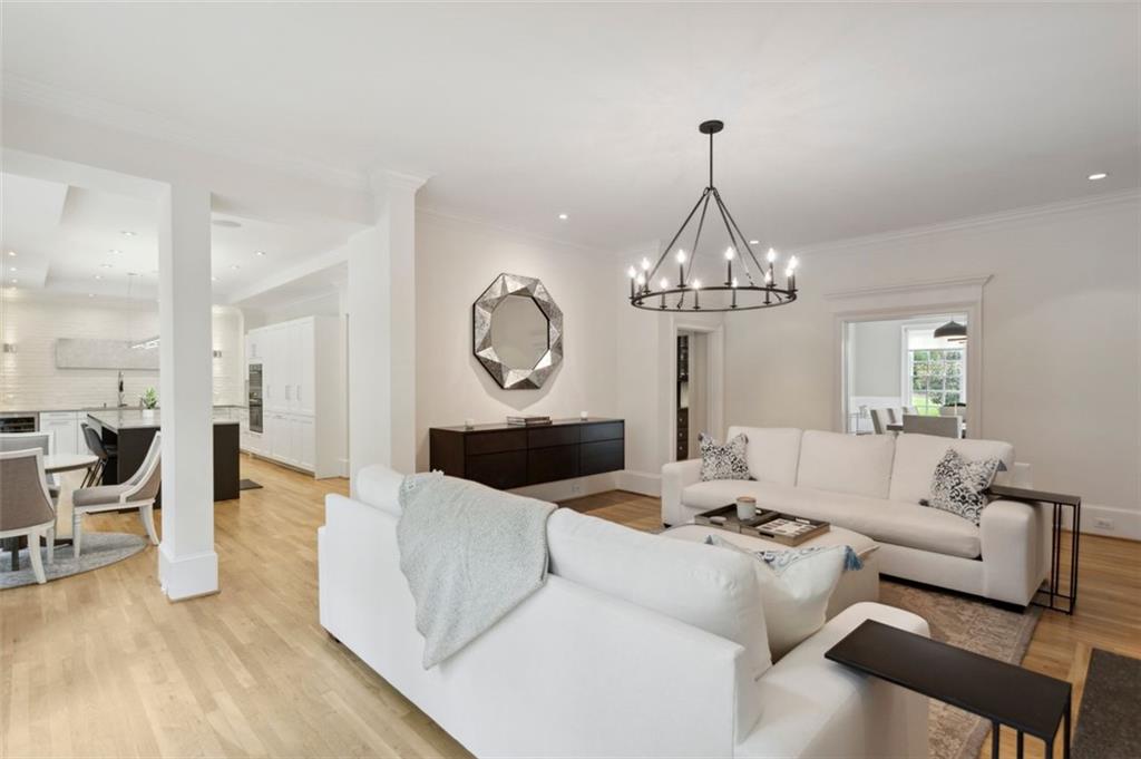 1152 Brookgate Way NE