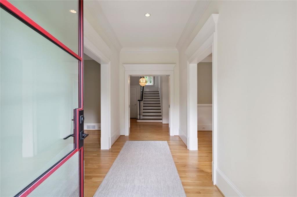 1152 Brookgate Way NE