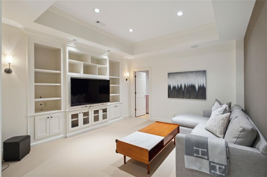 1152 Brookgate Way NE