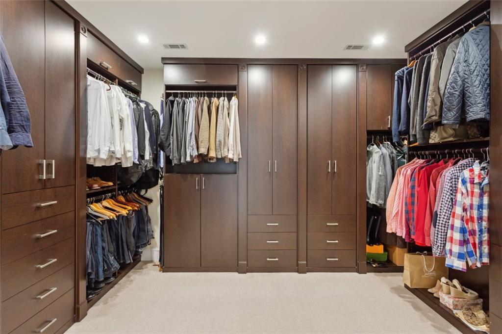 1152 Brookgate Way NE