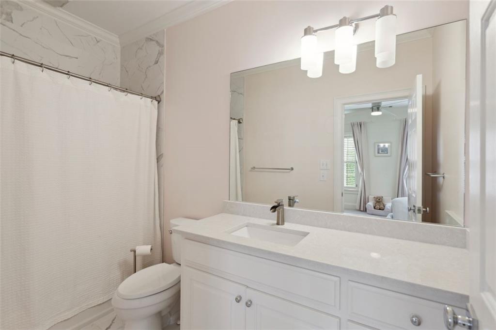 1152 Brookgate Way NE