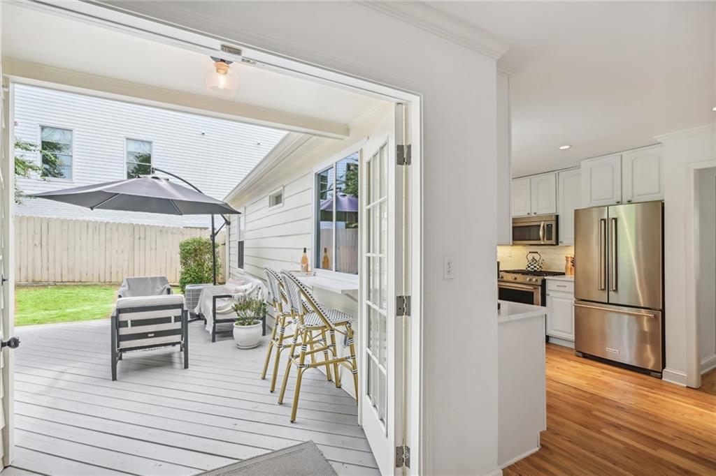 2751 N Thompson Road NE