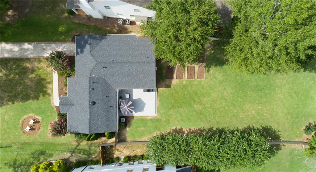 2751 N Thompson Road NE