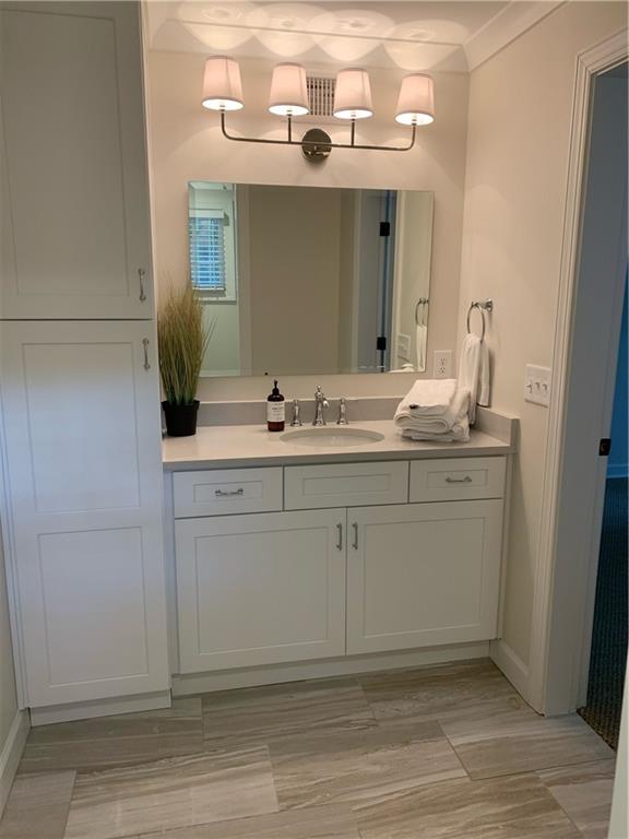 3077 Argonne Drive NW