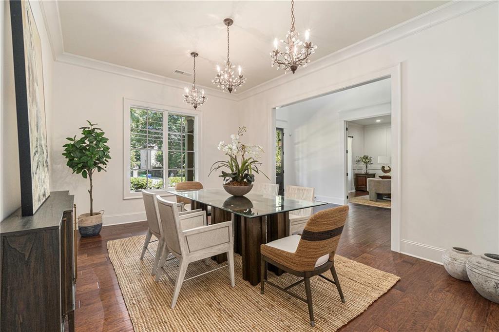 1575 Windsor Parkway NE