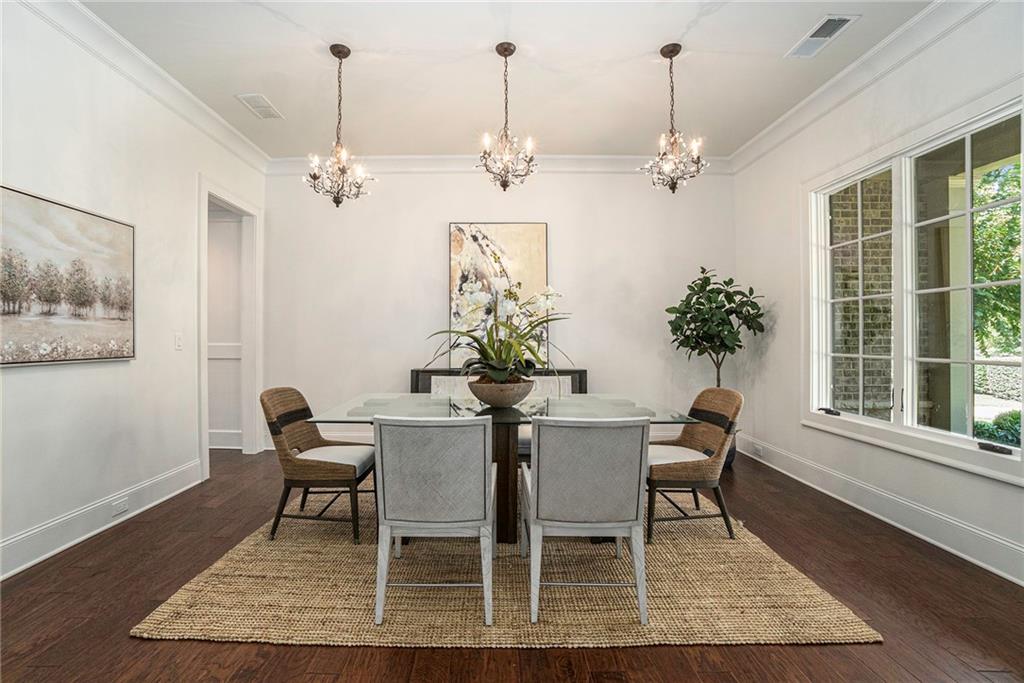 1575 Windsor Parkway NE