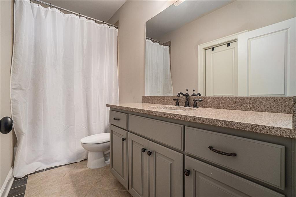 1575 Windsor Parkway NE