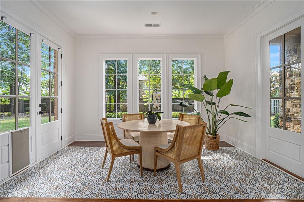 1575 Windsor Parkway NE