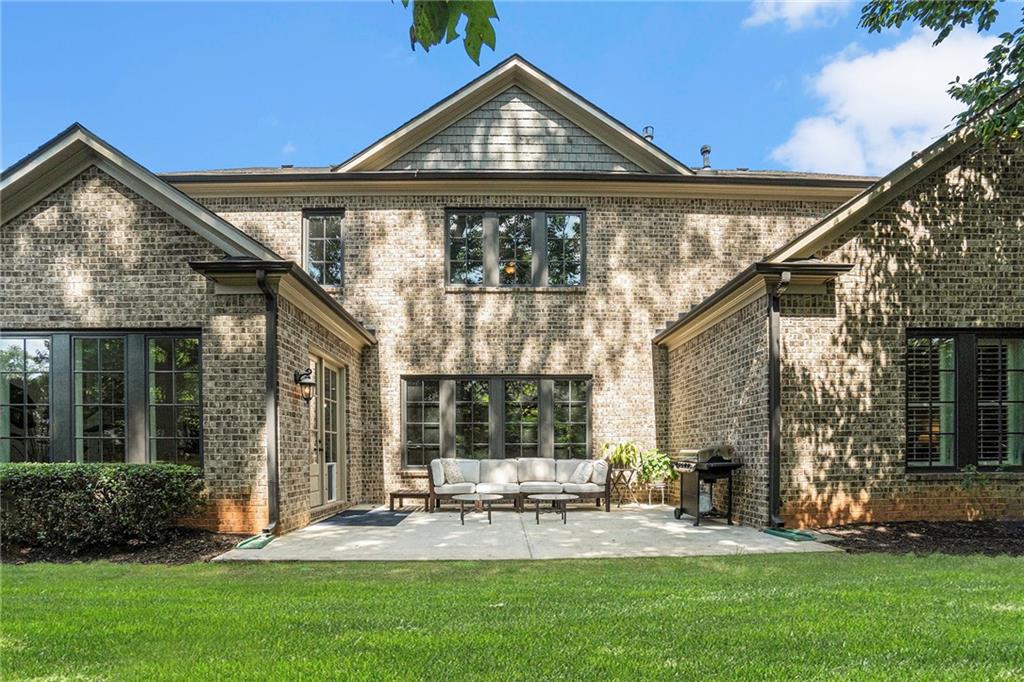 1575 Windsor Parkway NE