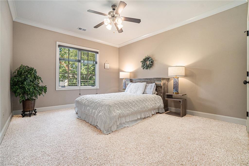 1575 Windsor Parkway NE