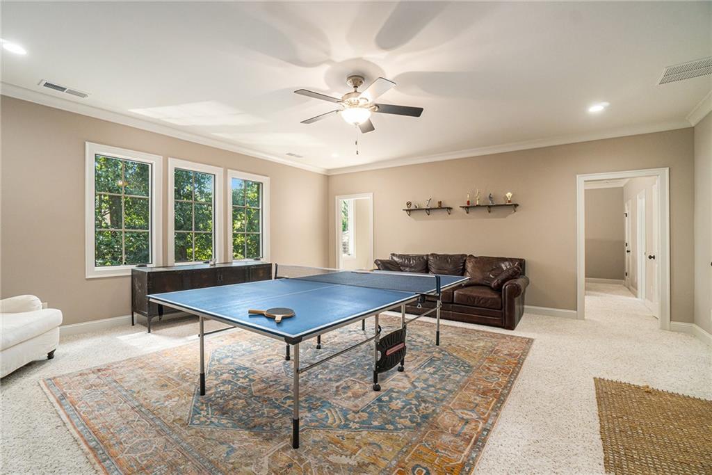 1575 Windsor Parkway NE