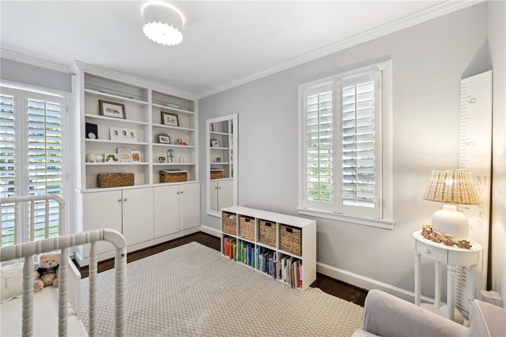 1561 Steele Drive NW