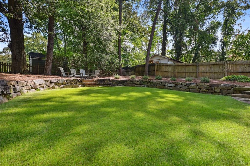 1561 Steele Drive NW