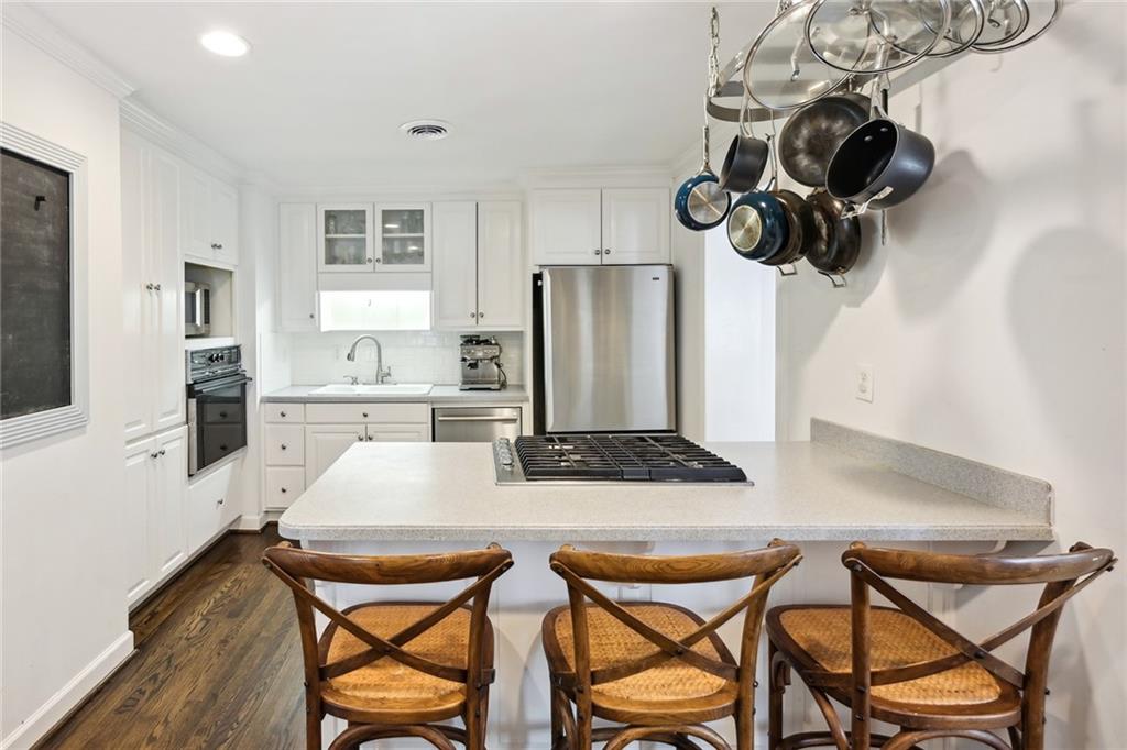 1561 Steele Drive NW