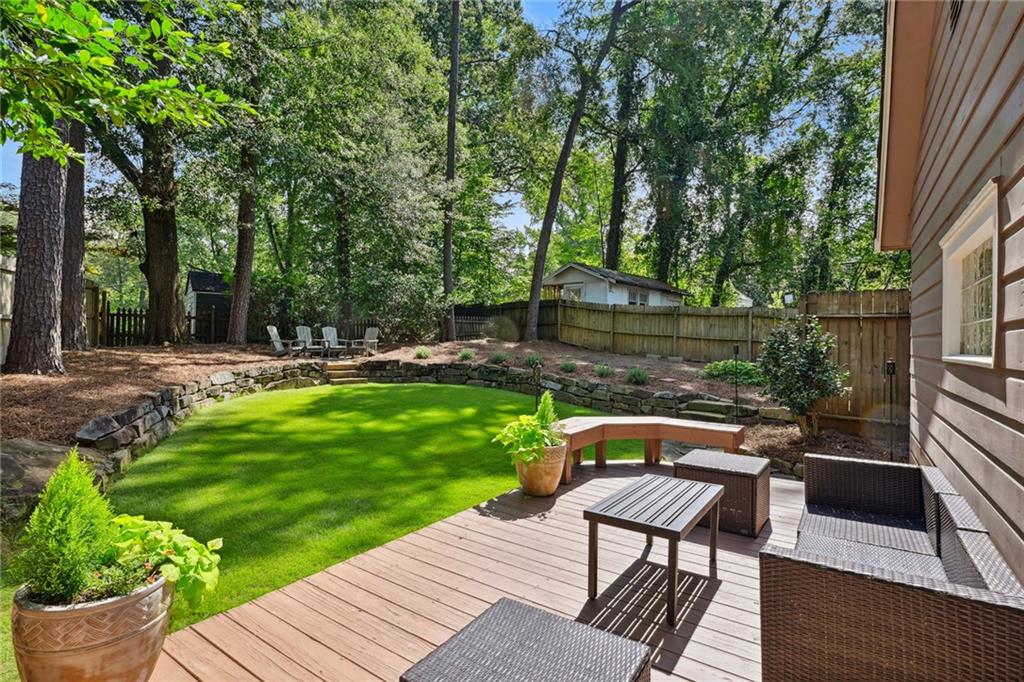 1561 Steele Drive NW