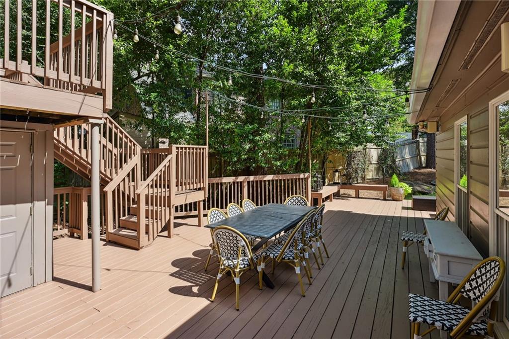 1561 Steele Drive NW