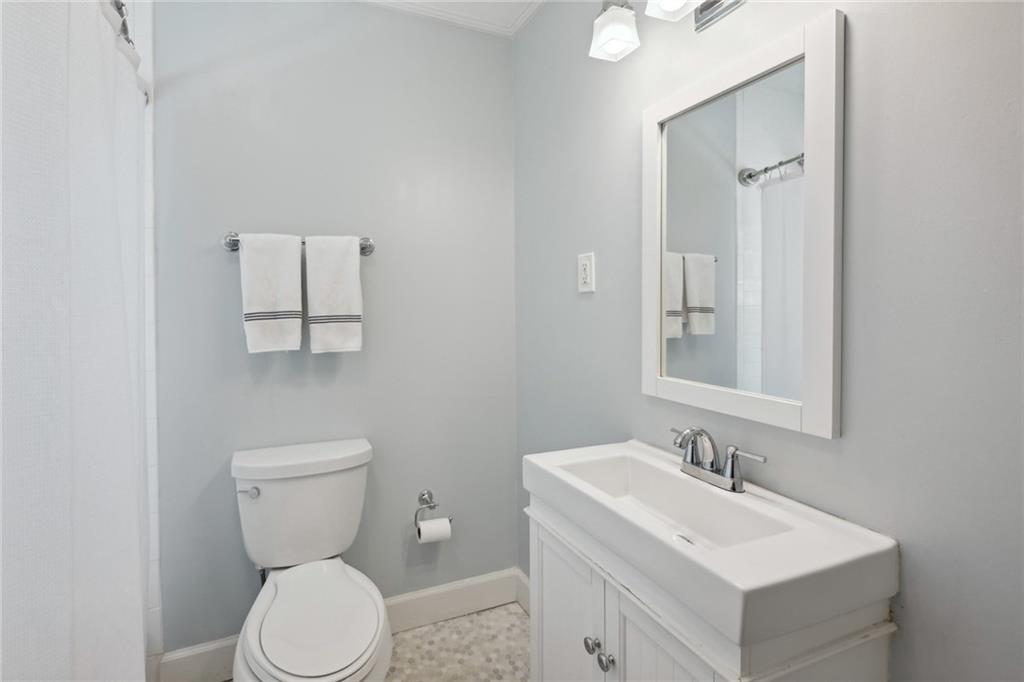 1561 Steele Drive NW