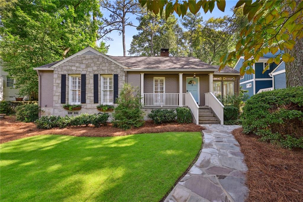 1561 Steele Drive NW