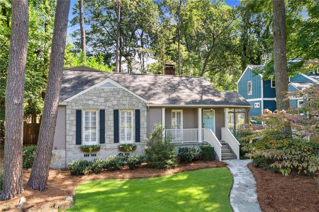 1561 Steele Drive NW