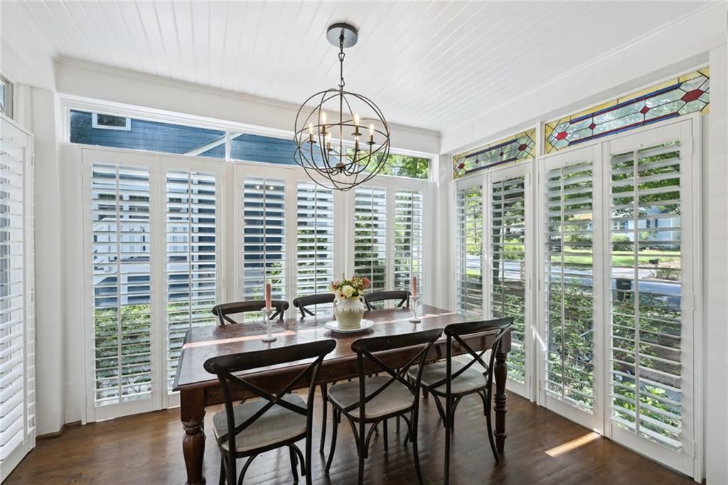 1561 Steele Drive NW