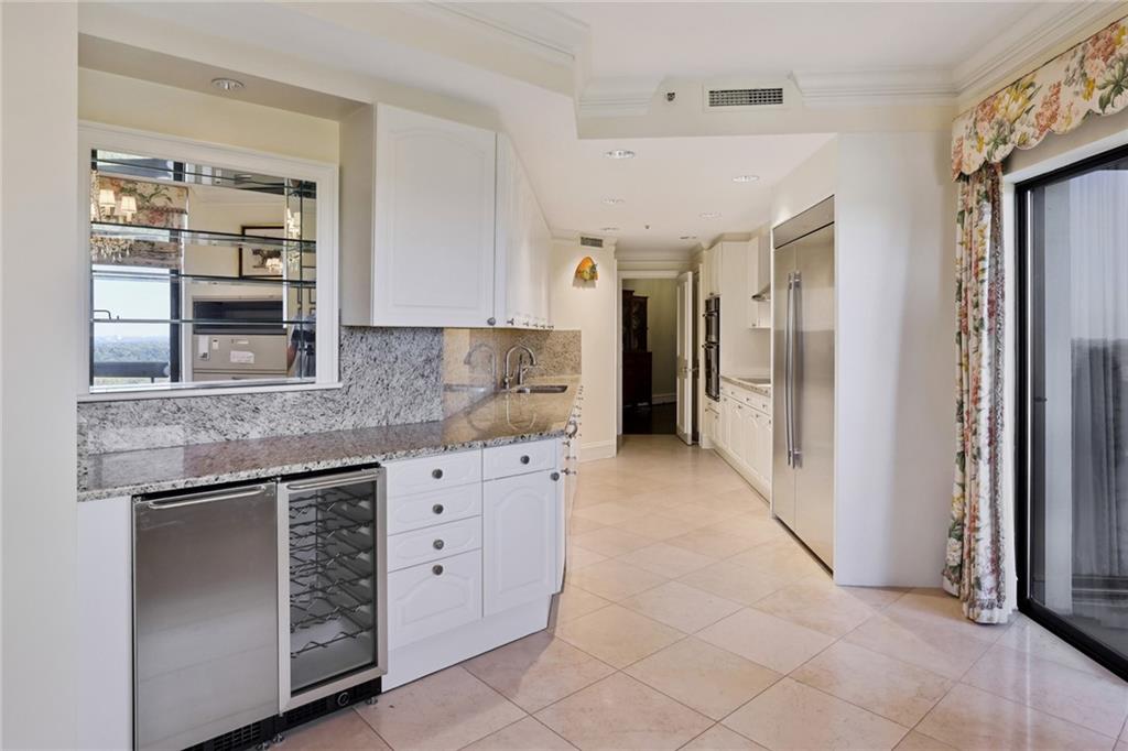 2660 Peachtree Road NW Unit 27E