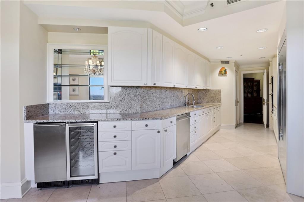 2660 Peachtree Road NW Unit 27E