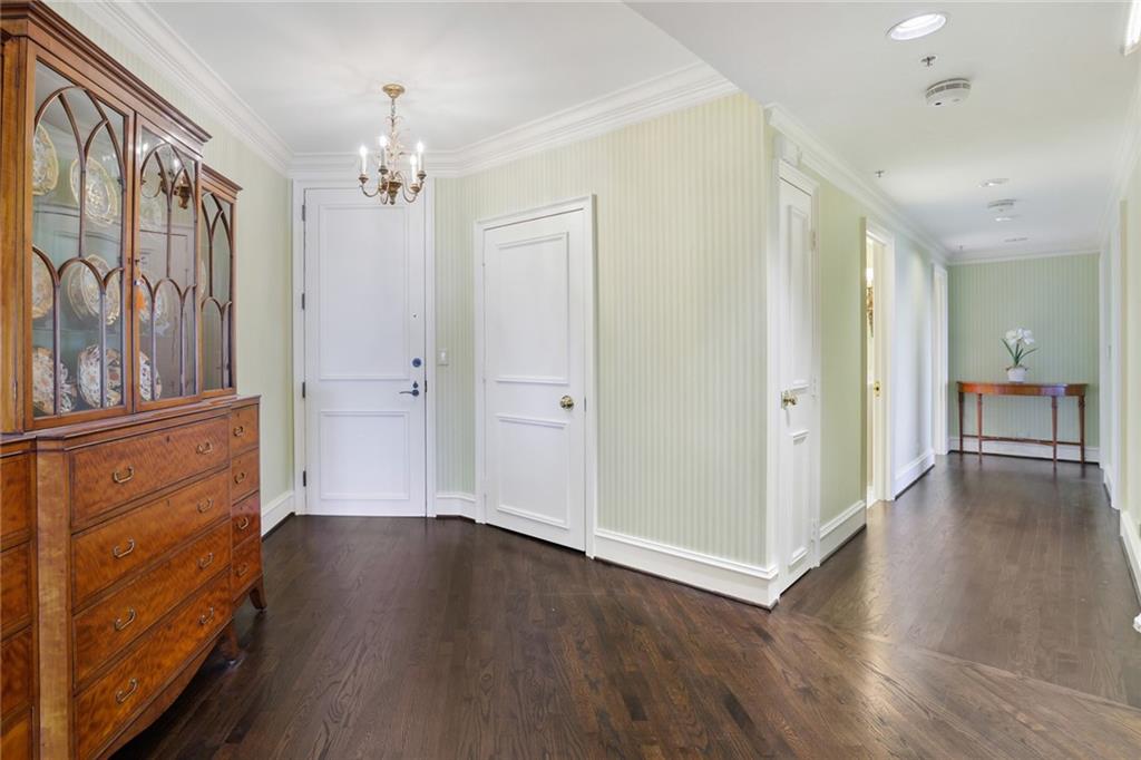 2660 Peachtree Road NW Unit 27E