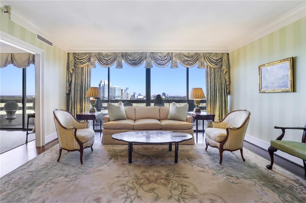 2660 Peachtree Road NW Unit 27E