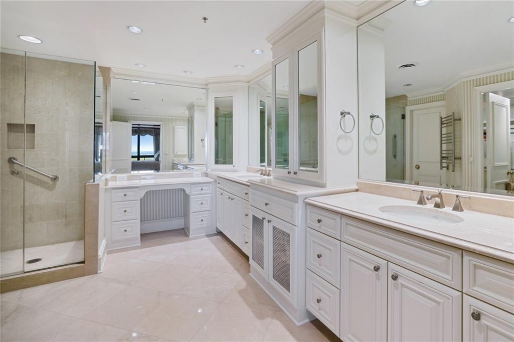 2660 Peachtree Road NW Unit 27E