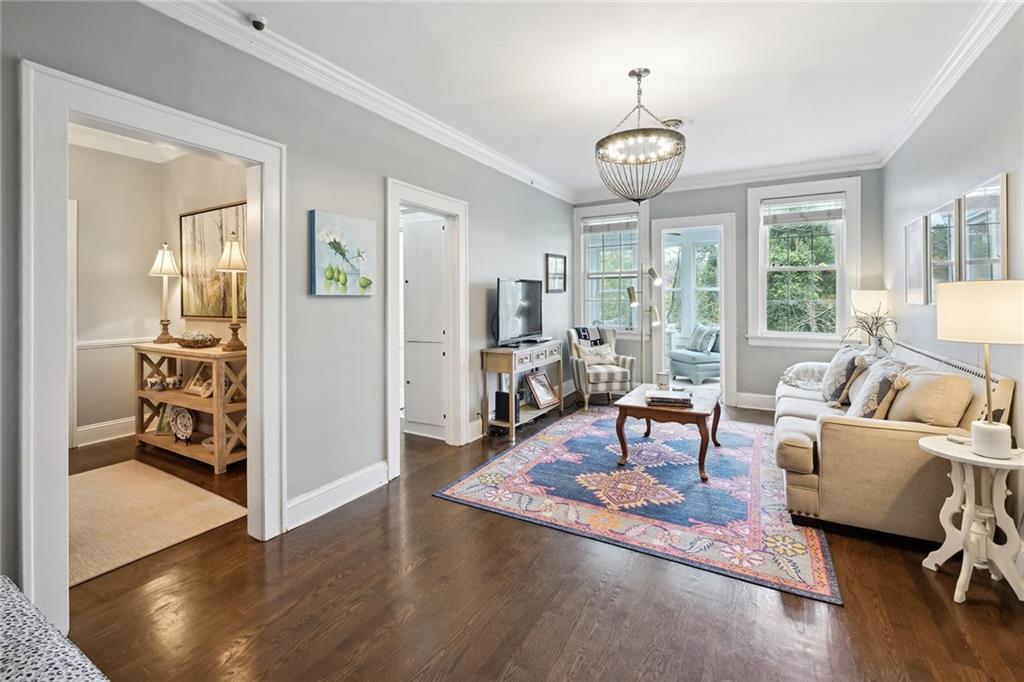 21 Peachtree Memorial Drive NW Unit 16