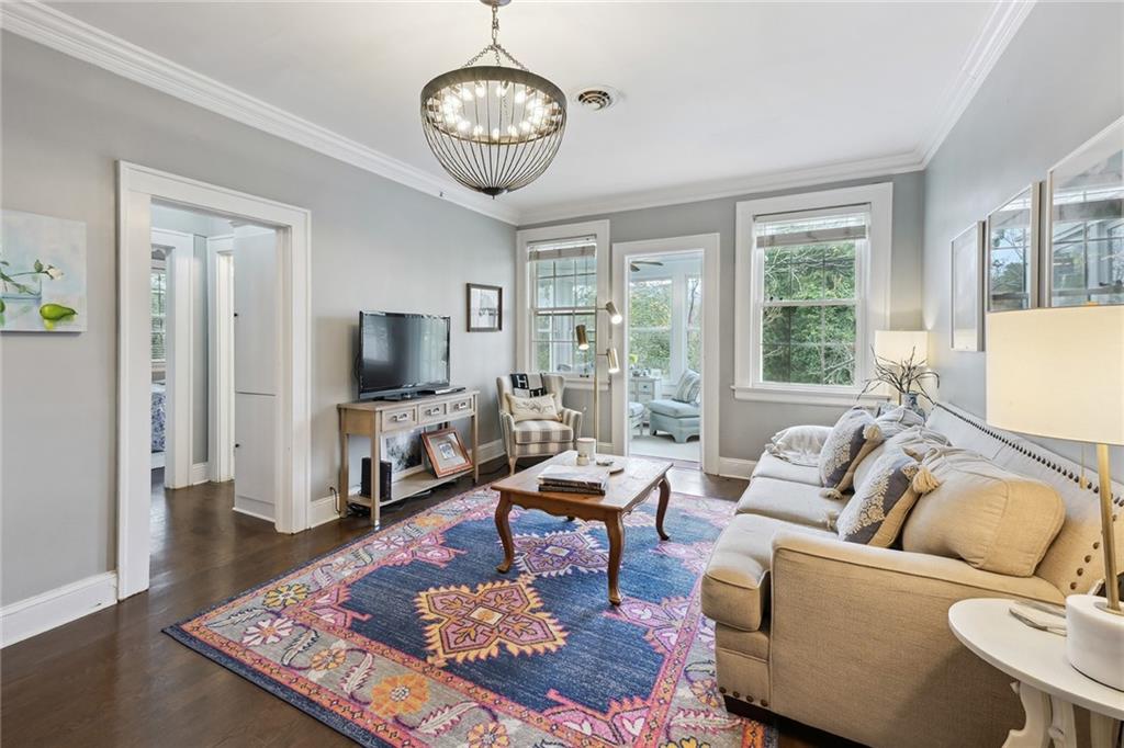 21 Peachtree Memorial Drive NW Unit 16