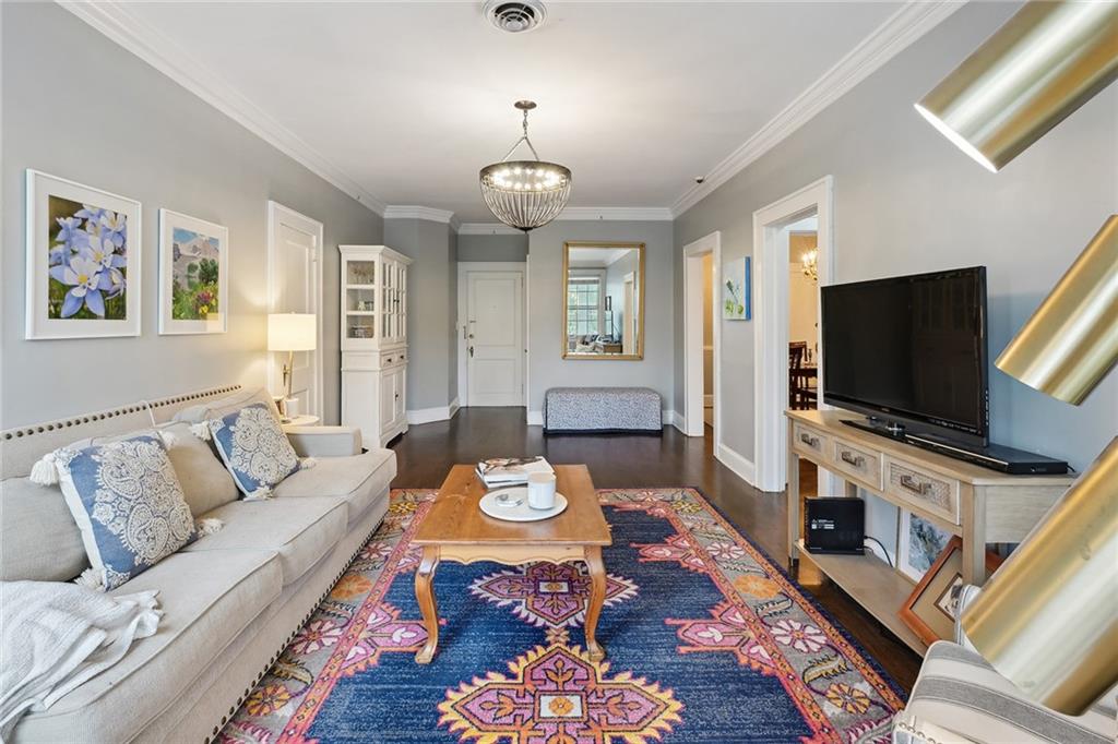 21 Peachtree Memorial Drive NW Unit 16