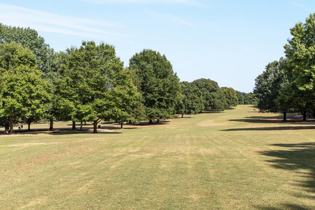 301 10th Street NE Unit 4