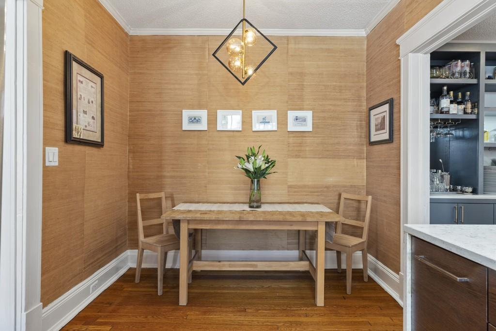 301 10th Street NE Unit 4