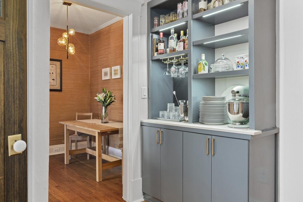 301 10th Street NE Unit 4