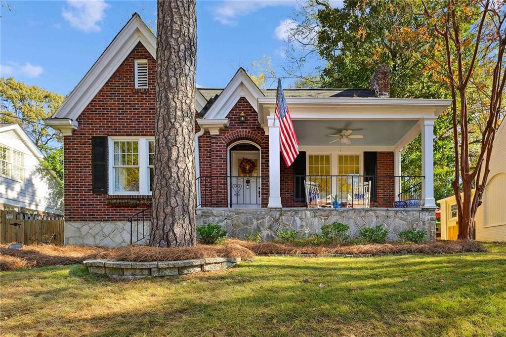 3263 W Shadowlawn Avenue NE