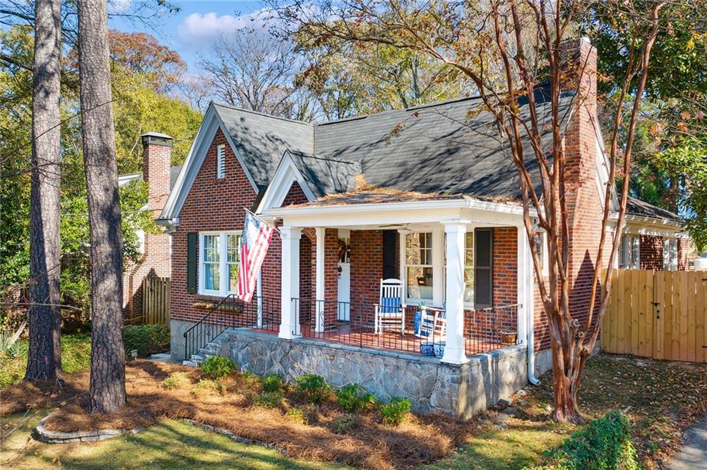 3263 W Shadowlawn Avenue NE