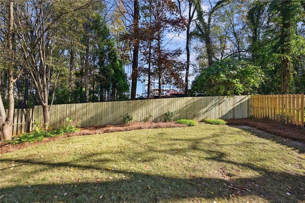 3263 W Shadowlawn Avenue NE