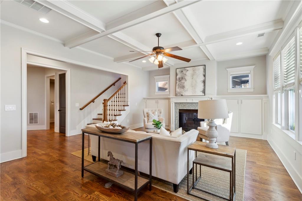 753 Darlington Circle NE