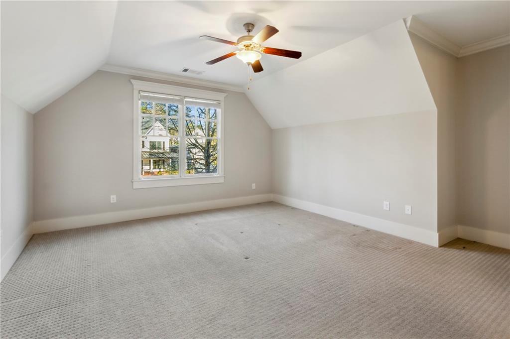 753 Darlington Circle NE