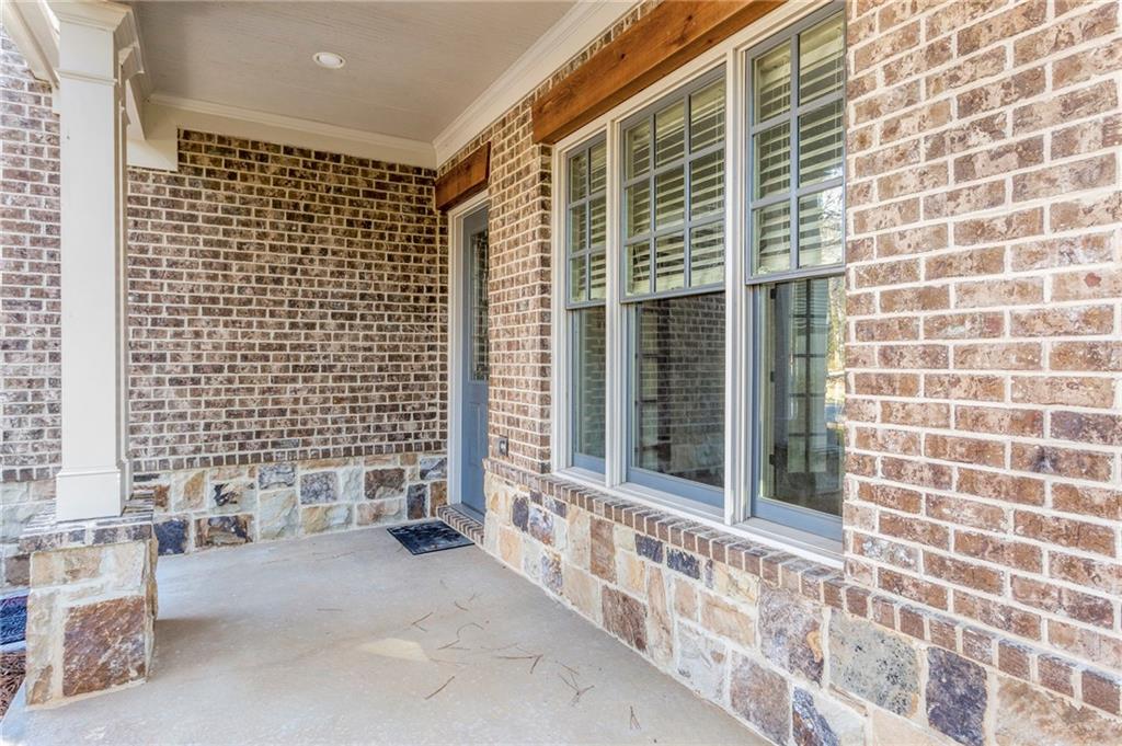 753 Darlington Circle NE