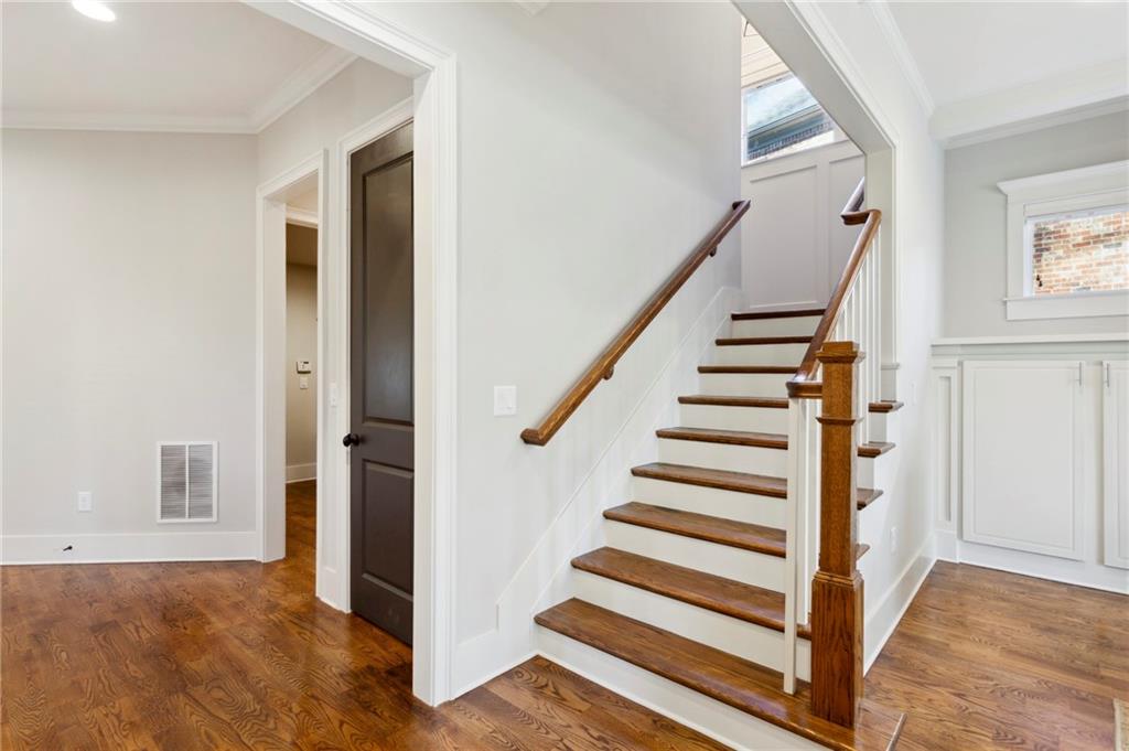 753 Darlington Circle NE