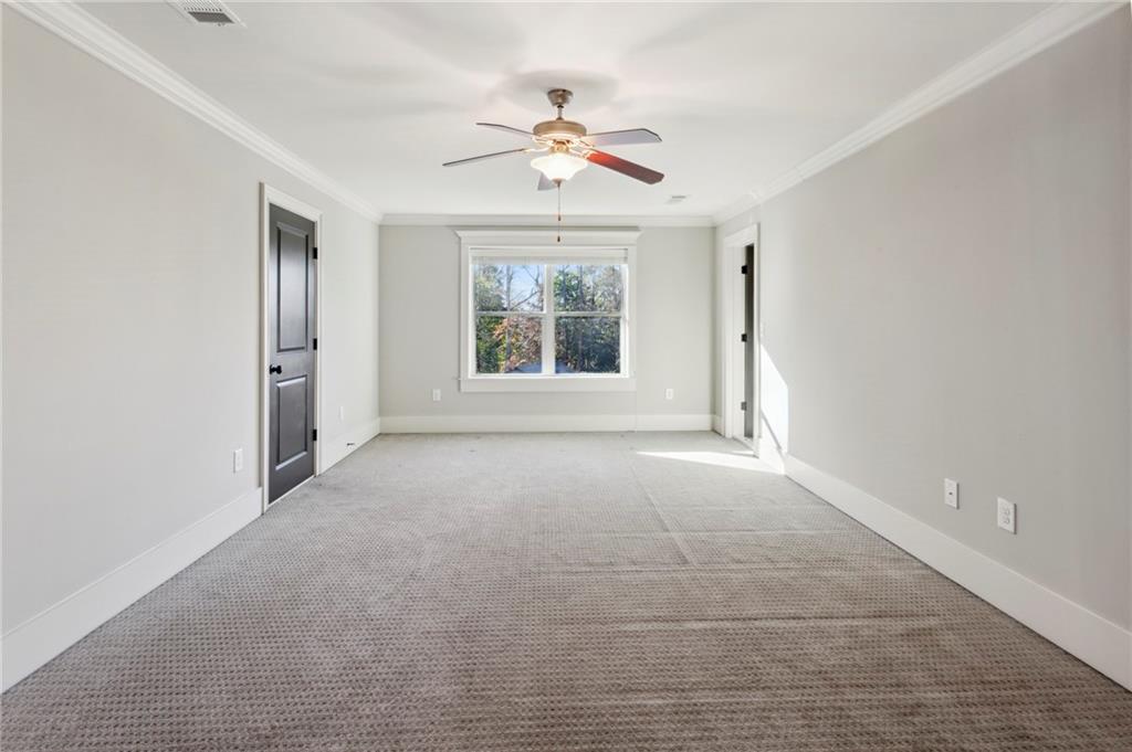 753 Darlington Circle NE