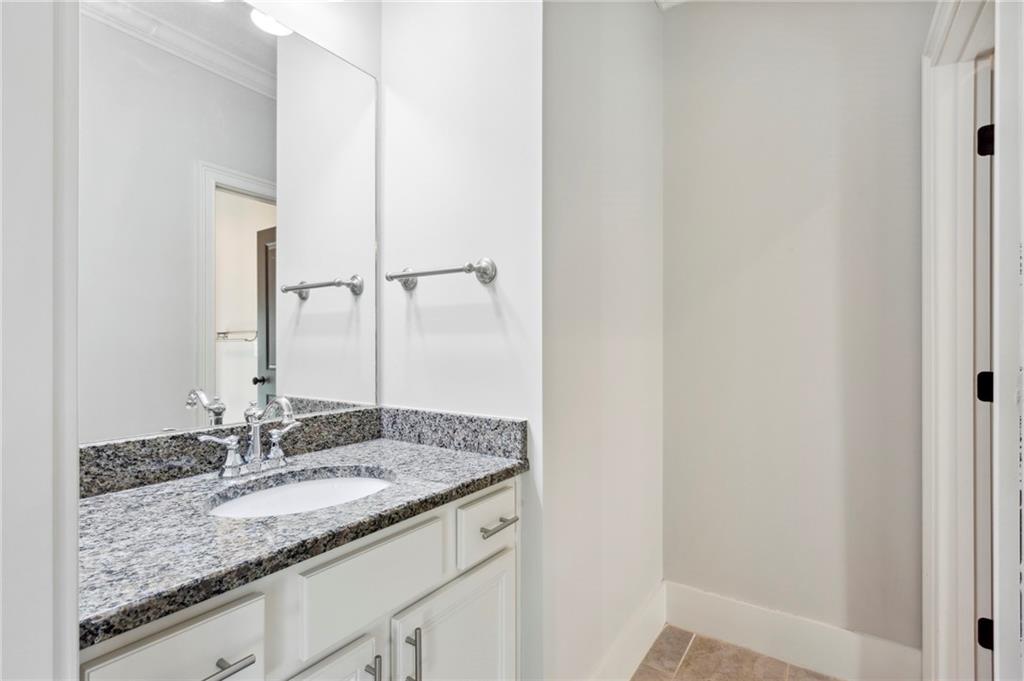 753 Darlington Circle NE