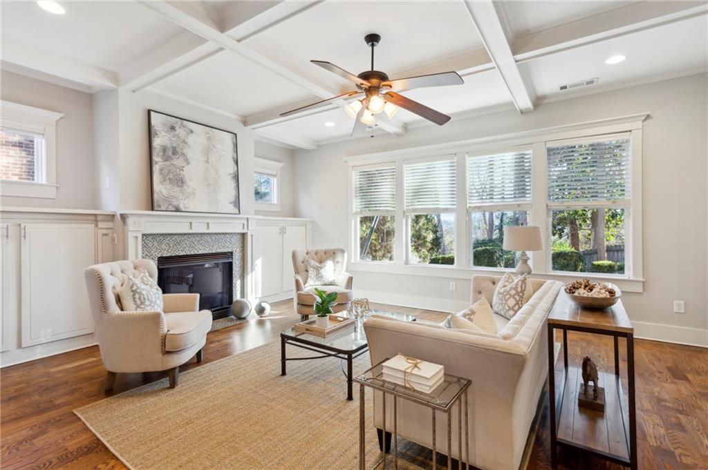 753 Darlington Circle NE