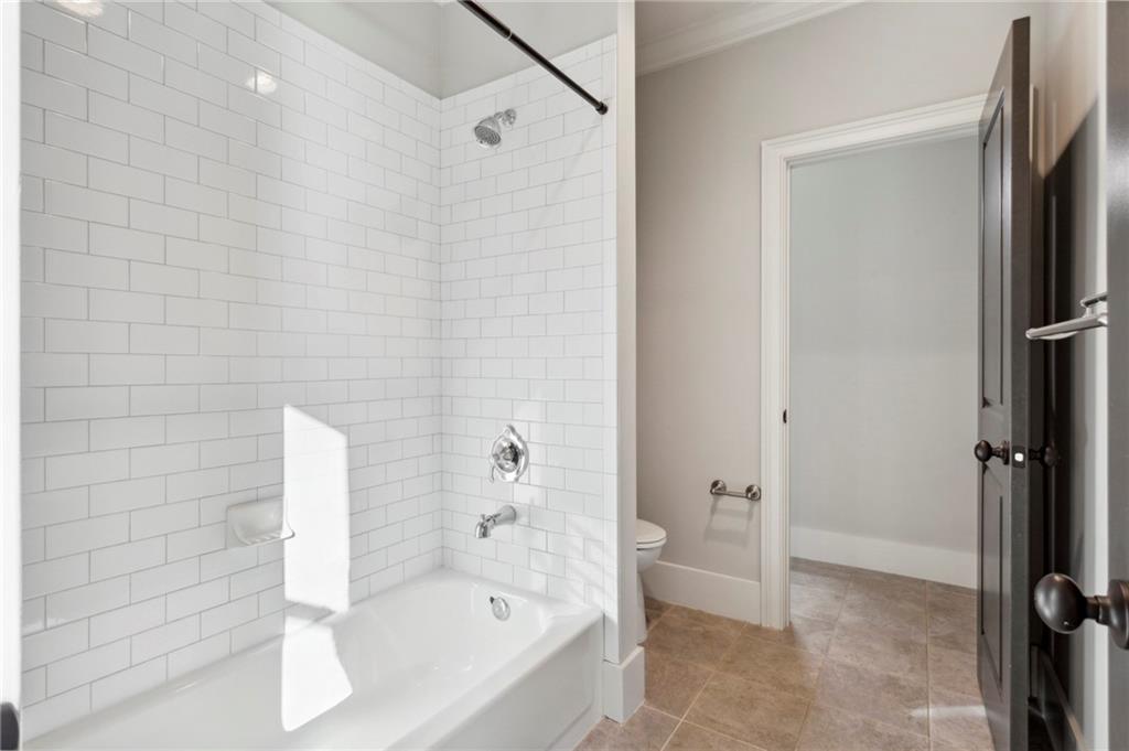 753 Darlington Circle NE