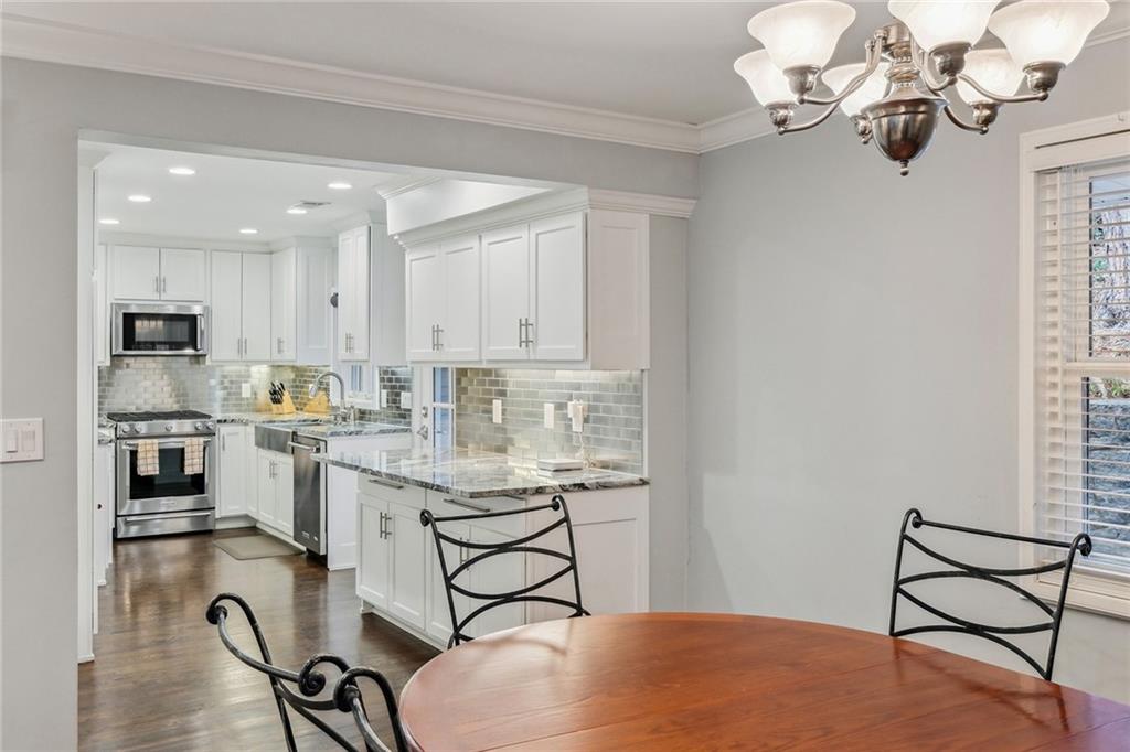 2681 Ridgemore Place NW