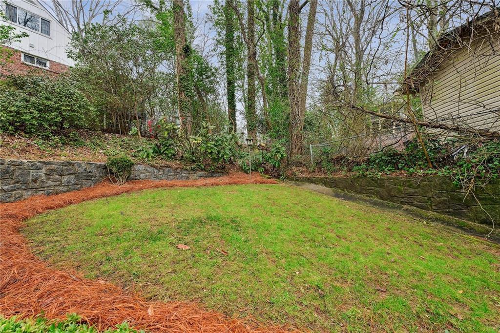 2681 Ridgemore Place NW