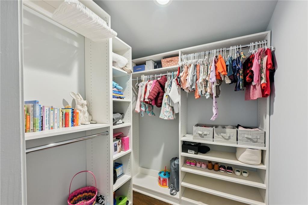 2681 Ridgemore Place NW