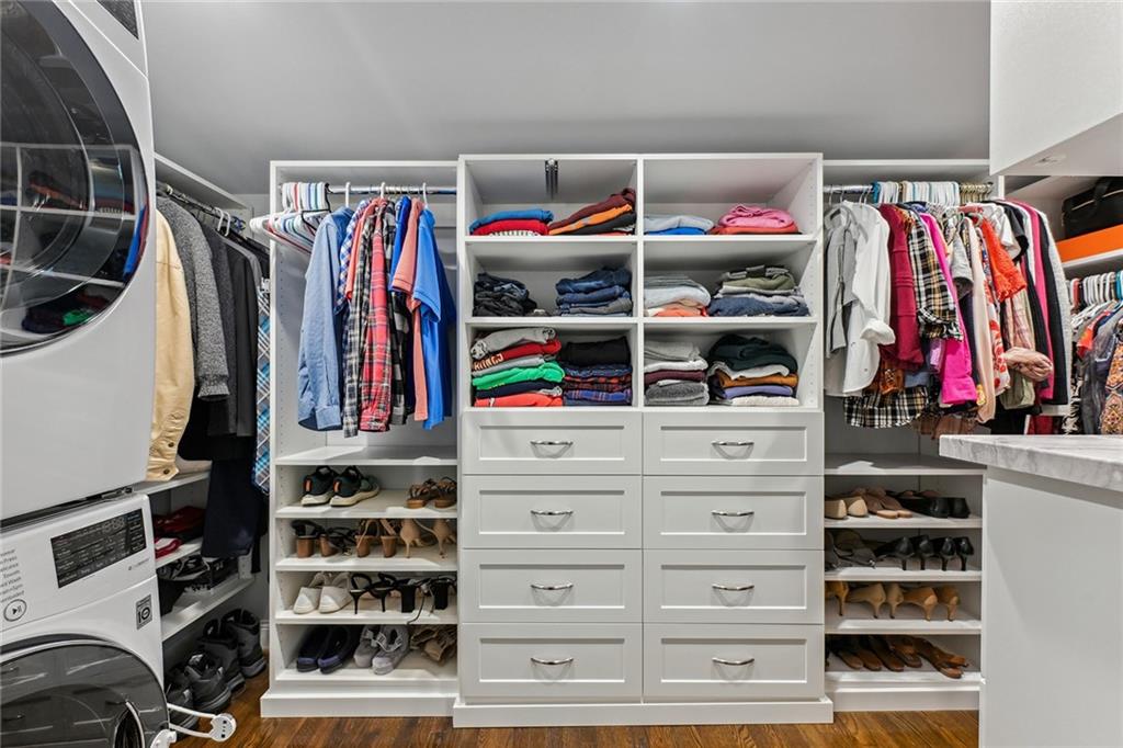 2681 Ridgemore Place NW